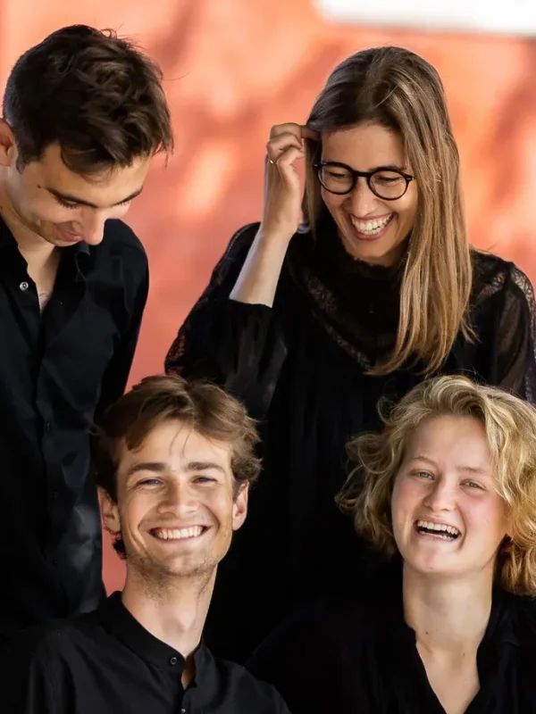 1748860064-temp-moicgL_cikktorzs_xl@4x